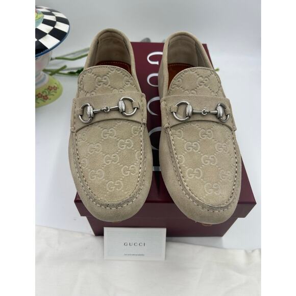 Men\'s Gucci suede oatmeal GG embossed driver loafers size 8 fits 8.5 US main image 9